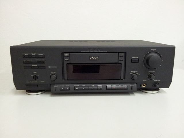 PHILIPS COMPACT CASSETTE RECORDER