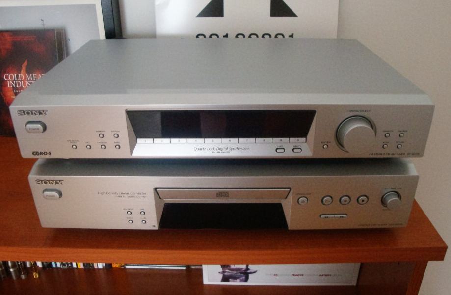 Sony CD player CDP-XE370 i Sony FM-AM tuner ST-SE370