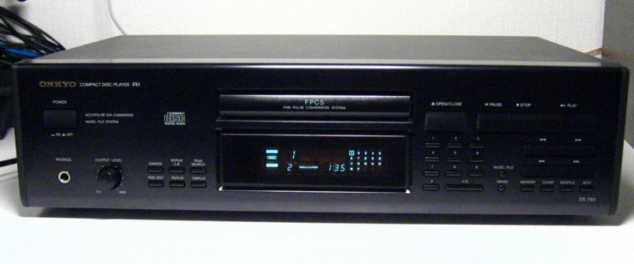 Cd Onkyo Dx 750