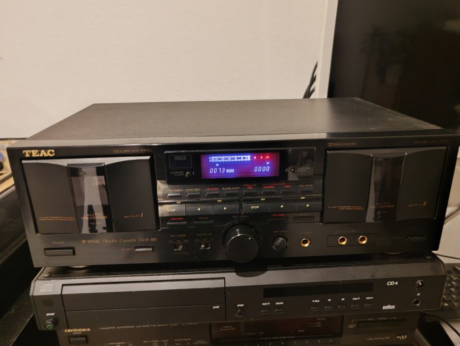 Kazetofon TEAC W-850R