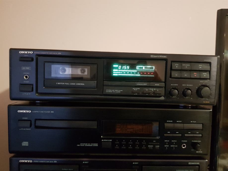 Onkyo dek TA2820