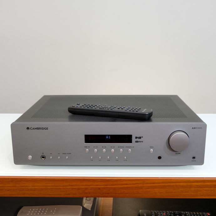 CAMBRIDGE AUDIO AXR 100