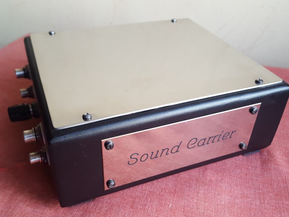 Sound Carrier DACT / phono preamp
