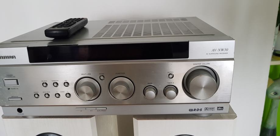 Aiwa receiver i Aiwa zvučnici POVOLJNO ( zamjena )