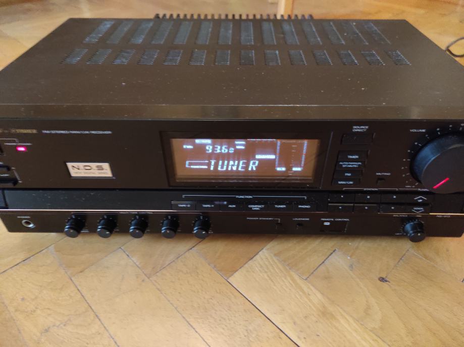 Fisher RS-913 Stereo Tuner Amplifier