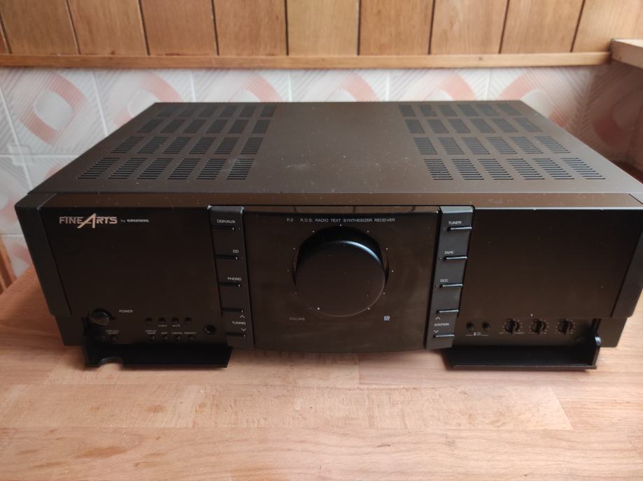 Grundig Fine Arts R2,stereo Hi-Fi pojačalo/receiver,2x100W Music power