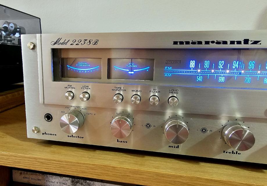 Marantz 2238b Vintage Receiver