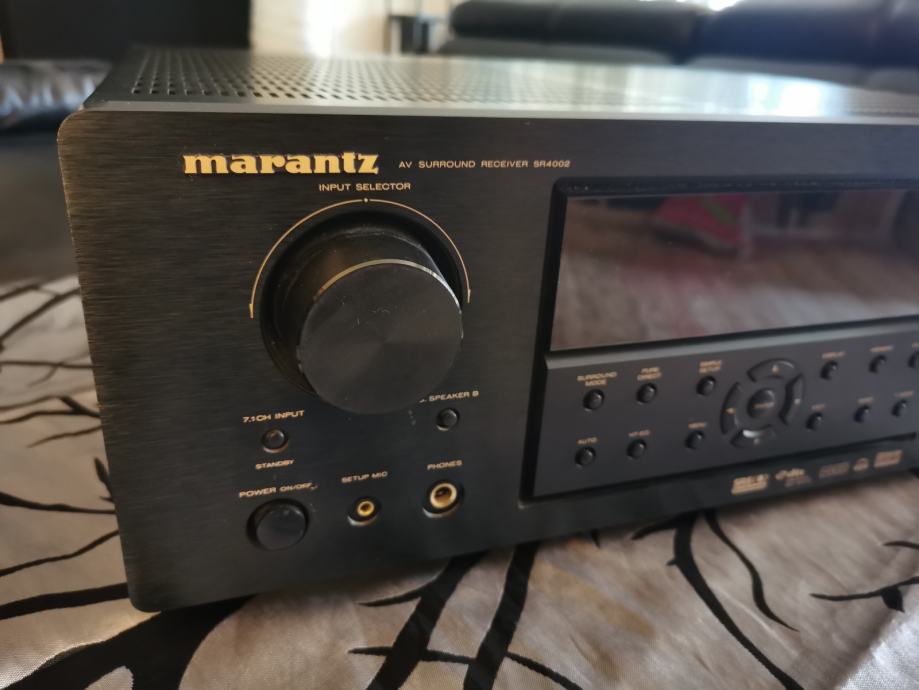 Marantz SR4002 receiver