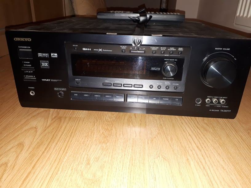 ONKYO Receiver TX-DS777 (pojačalo)