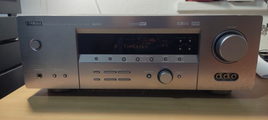 Yamaha RX-V450 receiver