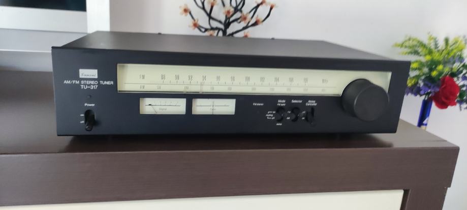 Sansui tuner AU 317