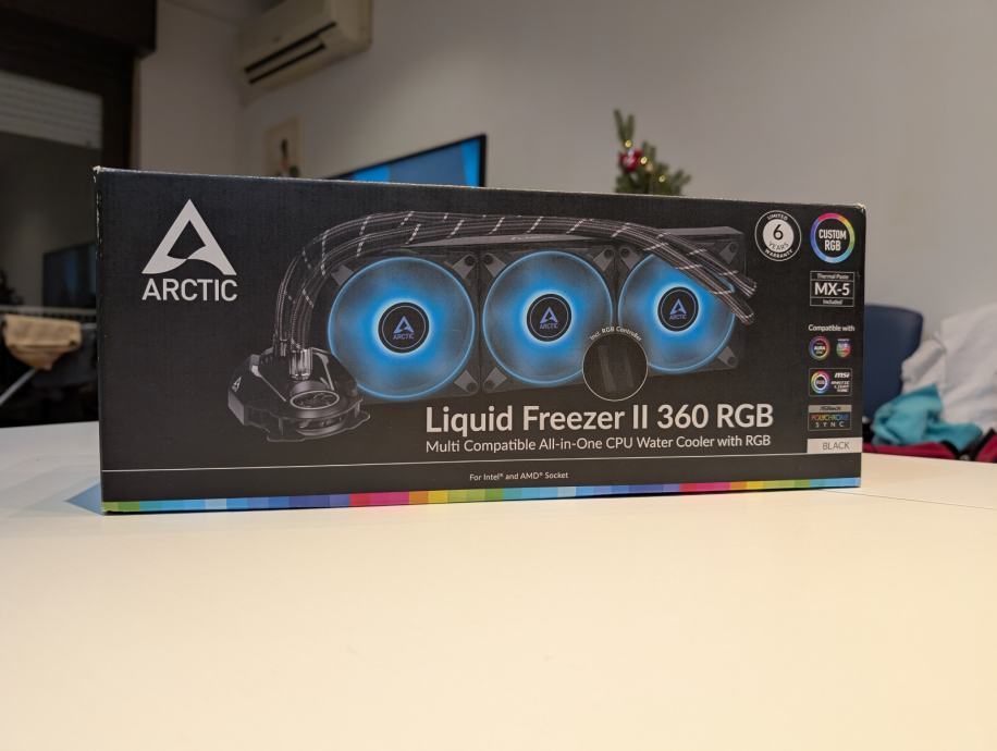 Arctic Liquid Freezer II 360 RGB + RGB kontroler