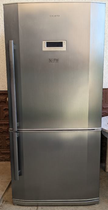 Hladnjak kombinirani 84cm Beko CNE63520PX