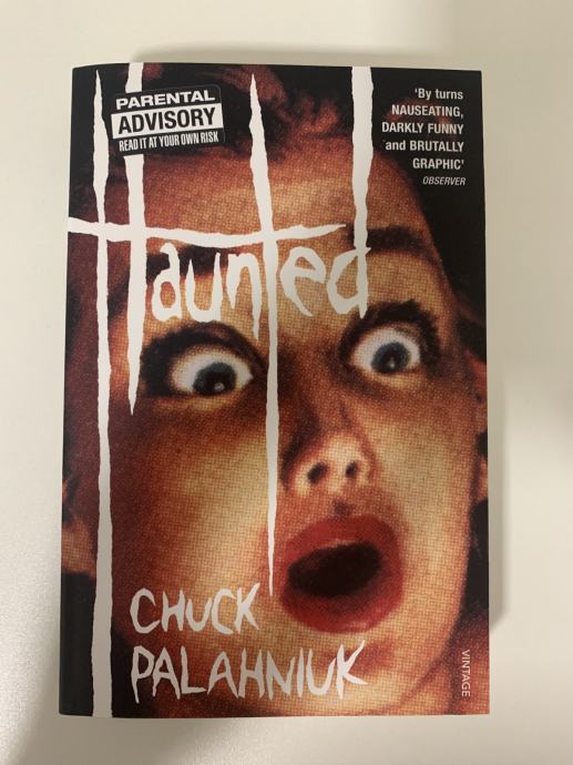 Haunted - Chuck Palahniuk