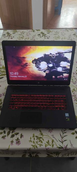 HP Omen 17" - w111ng