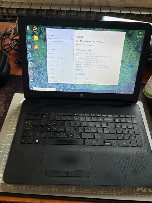 Laptop HP 250 G4