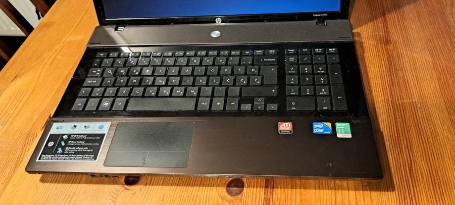 Potpuno očuvan i ispravan laptop HP 4720s