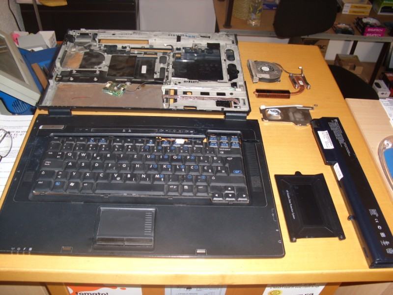 Hp compaq nx7400 не включается