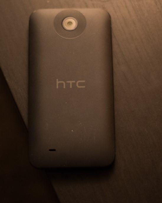 Не включается htc desire 300