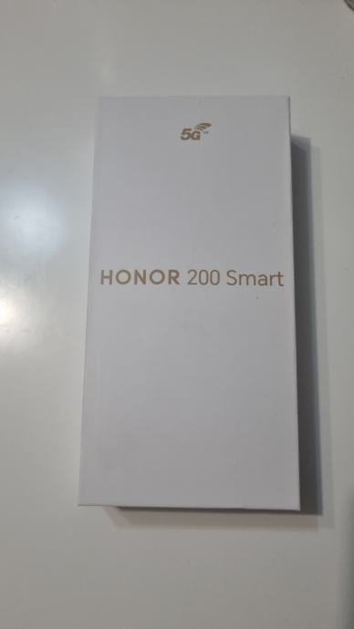 Honor 200 Smart