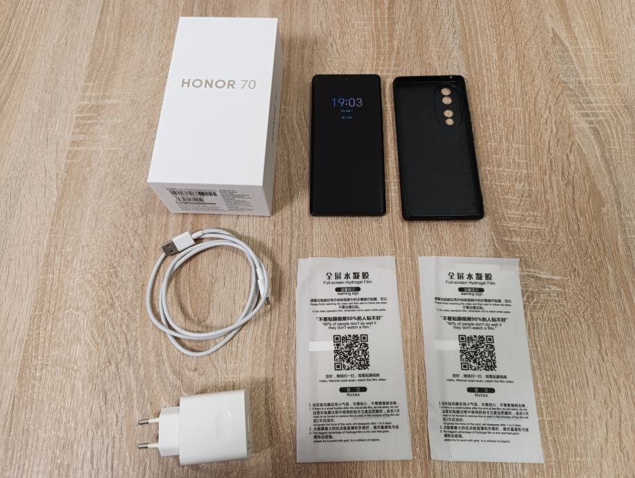 Honor 70 128GB/8GB RAM + punjač, zaštite ekrana i kamera