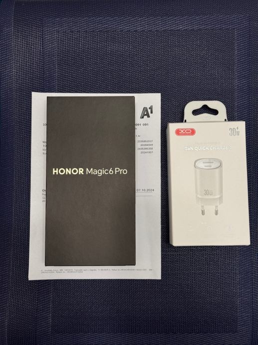 Honor Magic6 PRO 12/512GB Black + PUNJAČ (novo račun jamstvo 24mj.)