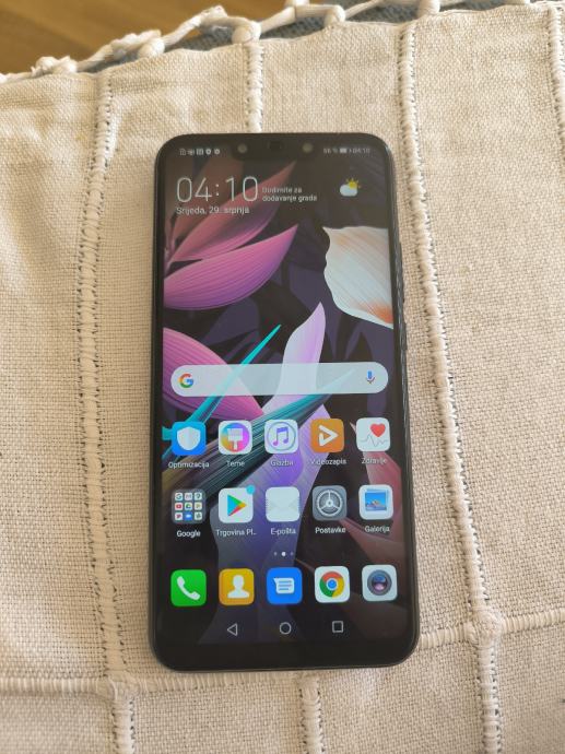 Huawei mate 20 lite crni 4/64