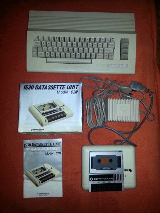 Commodore 64 novi datasette zamjena