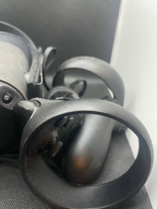 Oculus Quest VR naocale