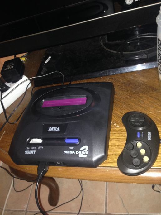 На какой частоте работает sega mega drive 2