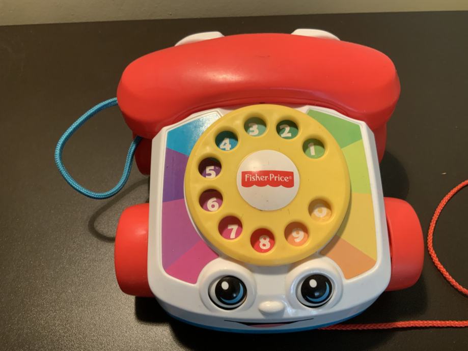 Fisher Price telefon sa kotačima