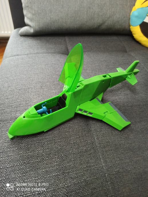 Ben 10 avion