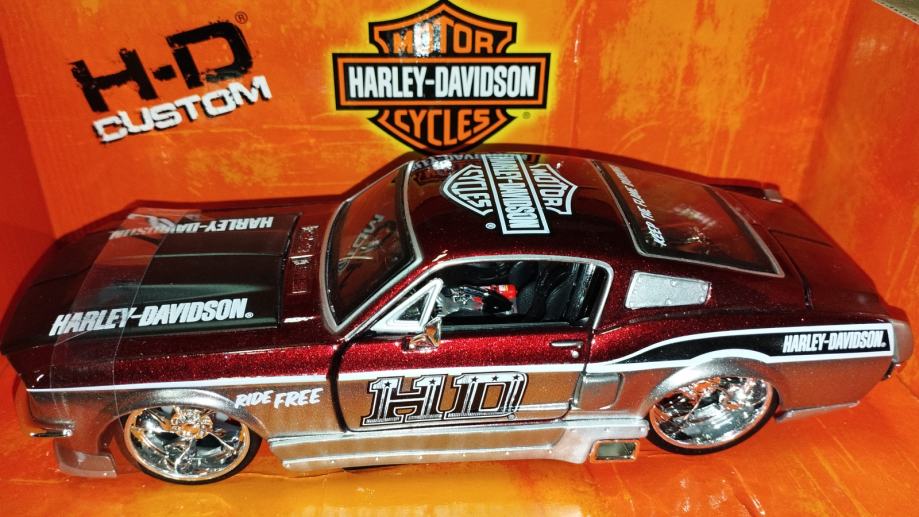 Diecast model Ford Mustang Harley Davidson edition 1/24 Maisto