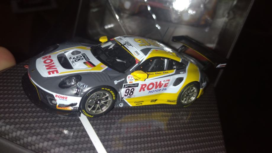 Diecast model Porsche 911 GT3 R Winner 24h Spa 2020 1/43 Spark