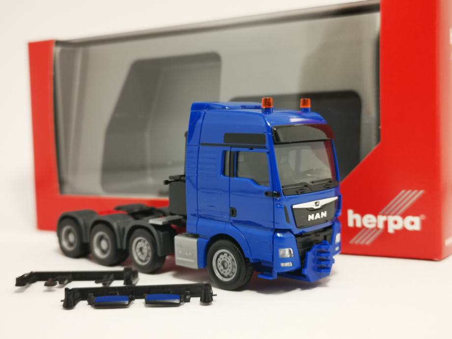 Herpa MAN TGX