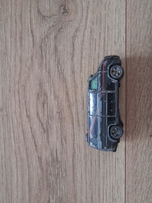 Hot wheel autic