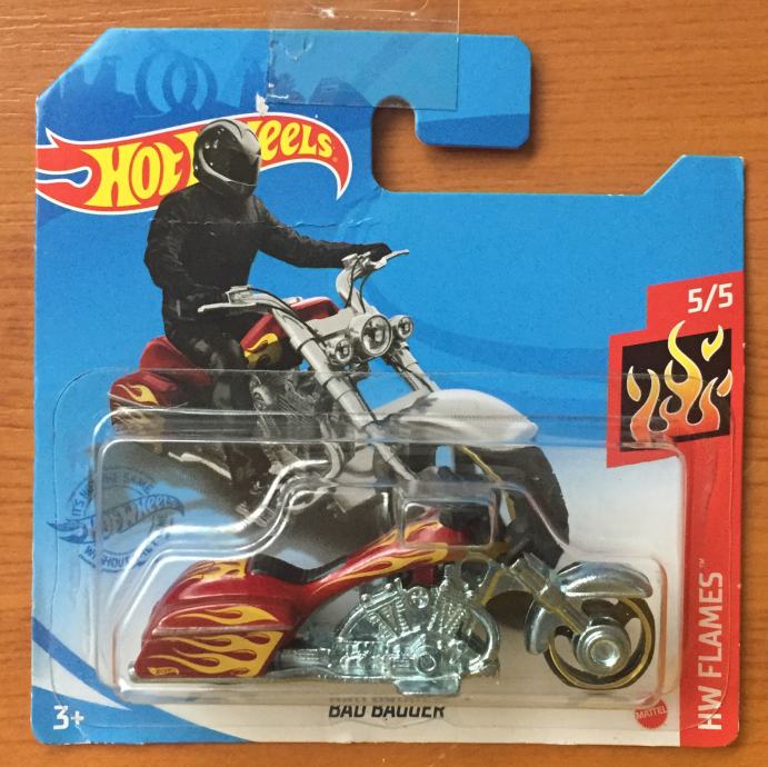 Hot Wheels motor Bad Bagger