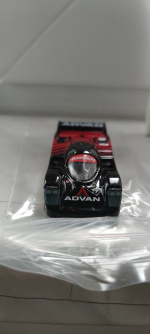 Hot Wheels Porsche Advan 962