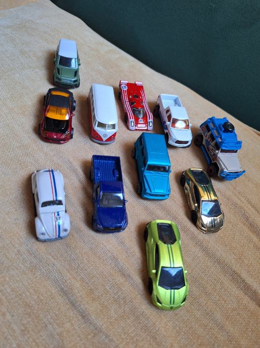 majorette lot autica 11 kom mercedes toyota lamborghini vw isuzu itd