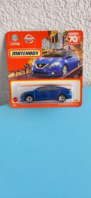 MATCHBOX 2016 NISSAN SENTRA