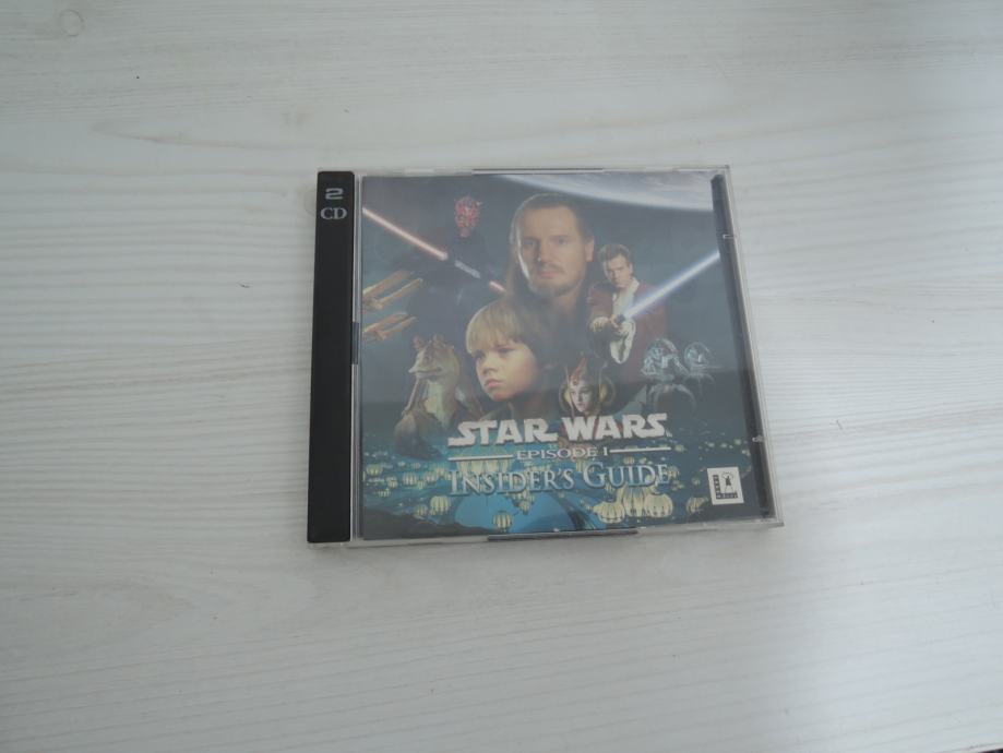 Orginal pc igrica Star wars episode 1 na 2 diska,top stanje