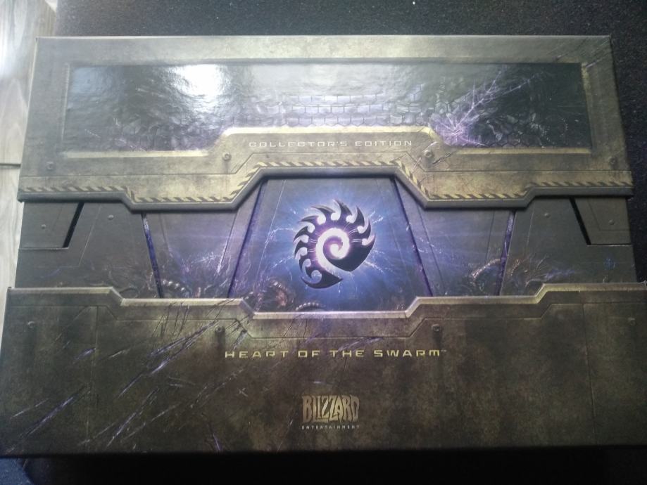 Starcraft 2 Heart of the swarm collectors edition