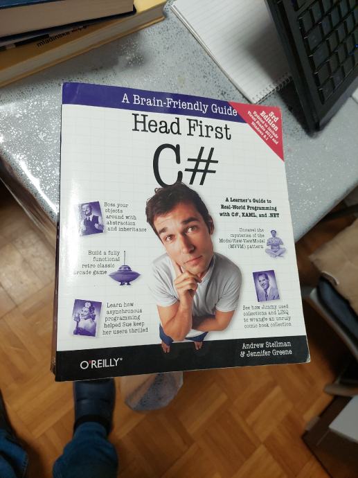 Knjiga za programski jezik C# (head first C#)