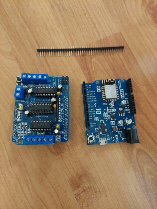 Arduino wifi i servo motori