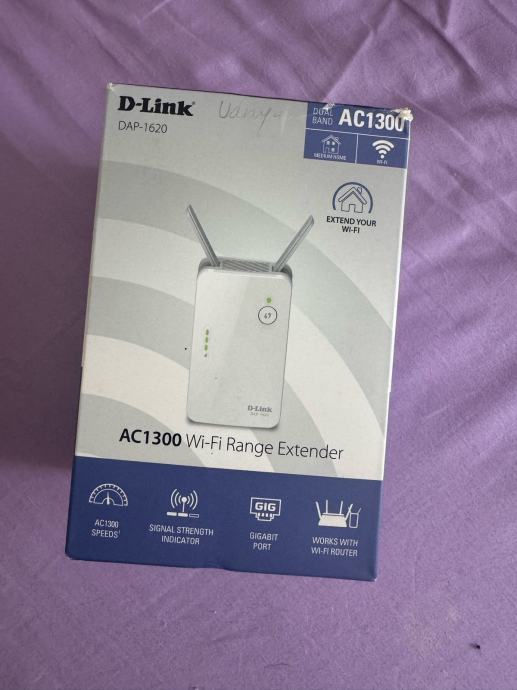 Pojačivač WiFi signala D-Link DAP-1620 Wi-Fi AC1300 Dual Band