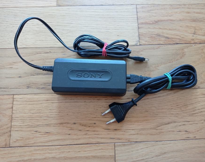 Sony adapter