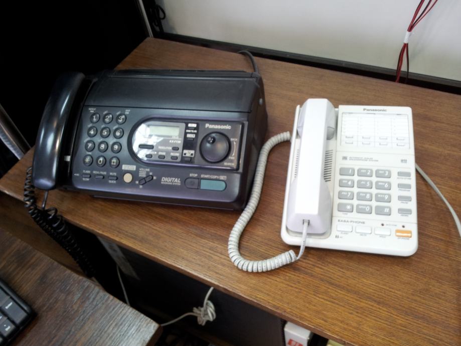 PANASONIC Telefonska centrala (KX-TEA 308)  + telefom + fax