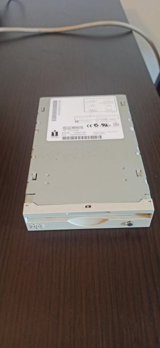 Zip drive interni - Z100Atapi