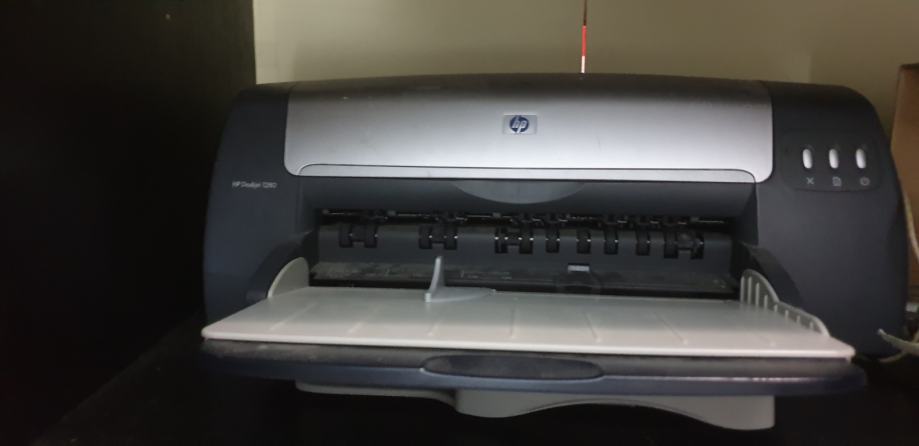 Hp deskjet 1280 не включается