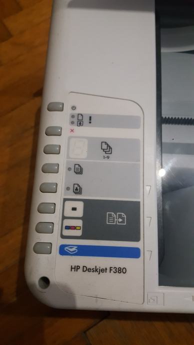 HP Deskjet F380 printer i skener